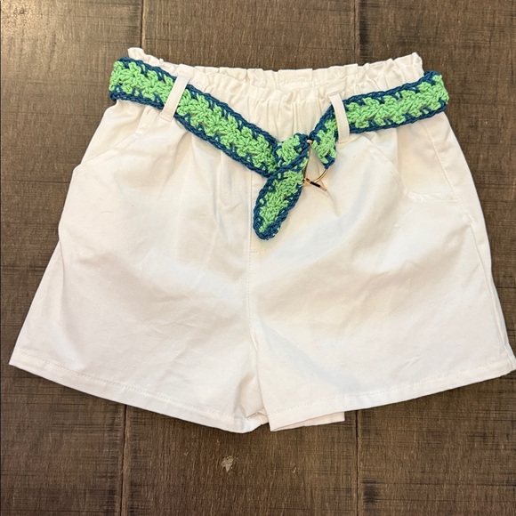 purchased frim dillards Other - Kids white shirts with belt size 8  Shorts with Green Belt M